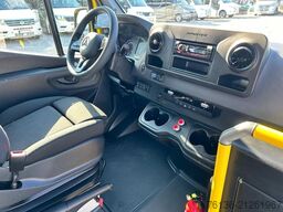 MERCEDES-BENZ Sprinter 20+20 Linienbus Niederflur Rollstuhl
