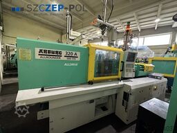 Arburg 320A 500-170 mit dem Angußpicker