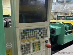 Arburg 320A 500-170 mit dem Angußpicker