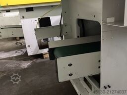 Arburg 320A 500-170 mit dem Angußpicker