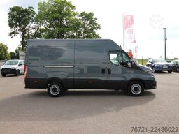 Iveco Daily 35 S 16 Hi-Matic 2.3 NAVI+LED+KAMERA+270°TÜREN+ACC