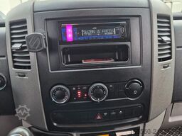 Mercedes-Benz SPRINTER 516 CDI