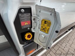 MERCEDES-BENZ Sprinter 313 Cdi L2H2 Flex-i-Trans 9 Sitze+Lift