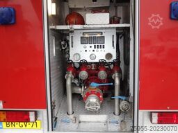 Mercedes-Benz Atego 1325 godiva pump bomberos