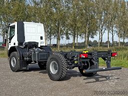 Iveco EuroCargo 150 E25WS-4150 Chassis Cabin (9 units)