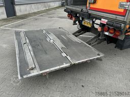 Schmitz Cargobull / SOR Iberica-S3E / Carrier Vector 1550 / Frigo...