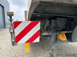 Broshuis E-2190/27 / 3-axle lowloader /  6,4m extendable...