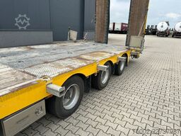 Broshuis E-2190/27 / 3-axle lowloader /  6,4m extendable...