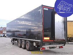 Schwarzmüller Walking floor