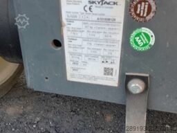 Skyjack SJ III 3226 Elektro 9,90 m