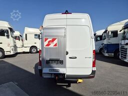 Mercedes-Benz Sprinter 317 CDI L3 WITH LOADING LIFT