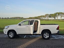 TOYOTA HI-LUX 2.4 EU netto exportprijs 19950,00 ac aut...