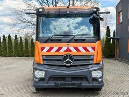 MERCEDES-BENZ ACTROS 1830 4x2 Kehrmaschine BUCHER OPTIFANT8000