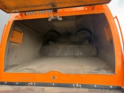 MERCEDES-BENZ ACTROS 1830 4x2 Kehrmaschine BUCHER OPTIFANT8000