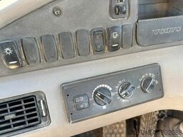 VOLVO A30F 6x6 DUMPER