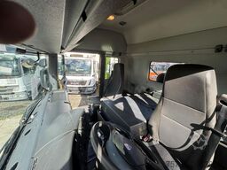 SCANIA p 320 6x2 (4)
