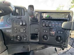 SCANIA p 320 6x2 (4)