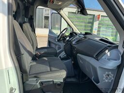 FORD Transit / Trage + Liege + Rampe