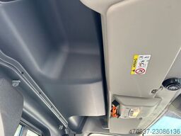 FORD Transit / Trage + Liege + Rampe