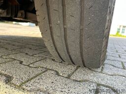 FORD Transit / Trage + Liege + Rampe