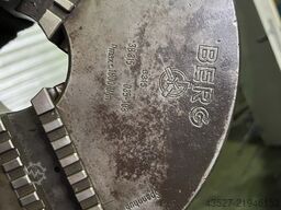 BERG Dreibackenfutter Ø315 mm