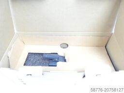 Beckhoff AM8033-0F20 ! -