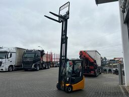 Jungheinrich EFG 215 / Triplex: 4.25m! / SS / 1.285h / 2021