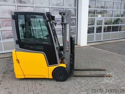 Jungheinrich EFG 215 / Triplex: 4.25m! / SS / 4.297h!