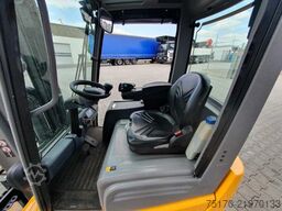 Jungheinrich EFG 215 / Triplex: 4.25m! / SS / nur 1.368h!