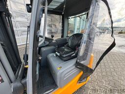 Jungheinrich EFG 215 / Triplex: 4.25m! / SS / nur 3.092h!