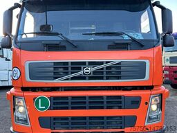 Volvo FM 400 8x4 Pritsche E5 Schalter T
