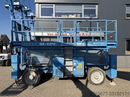 GENIE GS 4390 RT Schaarhoogwerker / Scissor Lift / Arbei