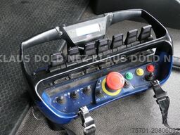 RENAULT Premium 460 Lander Kran HMF org 51000 km