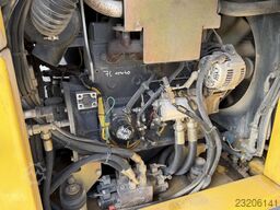 Bomag with BS180 spreader