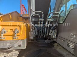 VOLVO EC 220 / SW + 2 Löffel