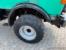 MERCEDES-BENZ U1200 Unimog 3-Seiten-Kipper