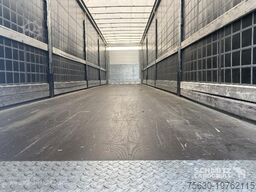 Schmitz Cargobull Semitrailer Curtainsider Standard