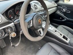 PORSCHE 718 Boxster