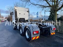 MAN TGX 33.560 / 6x4 / Retarder / Blatt Luft / Eu6