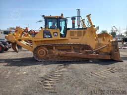 Komatsu D155A-6R (4 pcs available in Abu Dhabi)