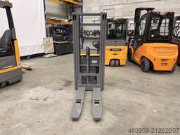 Jungheinrich EJC 214z