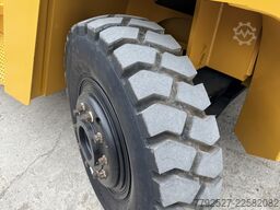 Yale GDP160