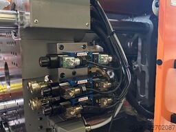 Chen Hsong JetMaster 88-MK6 mit dem Roboter