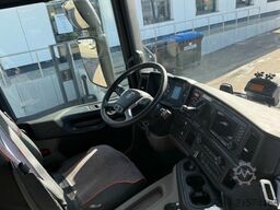 Scania P500 XT 10x4*6 1. Antriebsachse Schaden