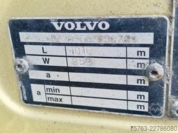 Volvo FM 370 Globetrotter 4x2 - Buggsbygg box with si...