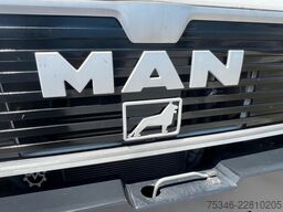 MAN L90 18.284 4x4 LOF Kipper/Kran/47 tkm/HA gelenkt