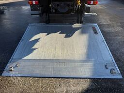 MERCEDES-BENZ ACTROS 1830 L Koffer 7 m LBW 2 T*LASI VDI*73 tkm