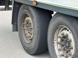 SCHMITZ CARGOBULL SCB*S3B THERMO KING SLXe300 LIFT AXLE 1340x250x2