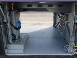 MERCEDES-BENZ Tourismo 52 Sitze EURO 6