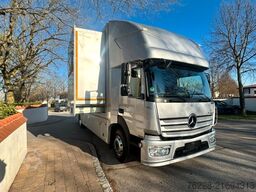 MERCEDES-BENZ Pferdetransporter